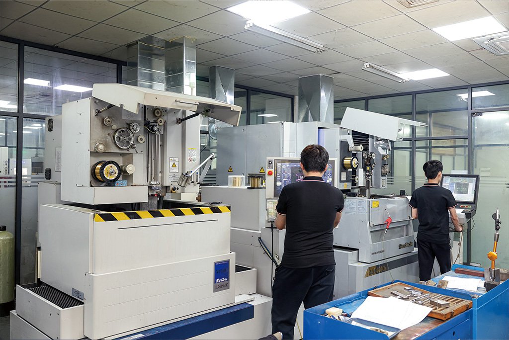 Slow Wire EDM Machining