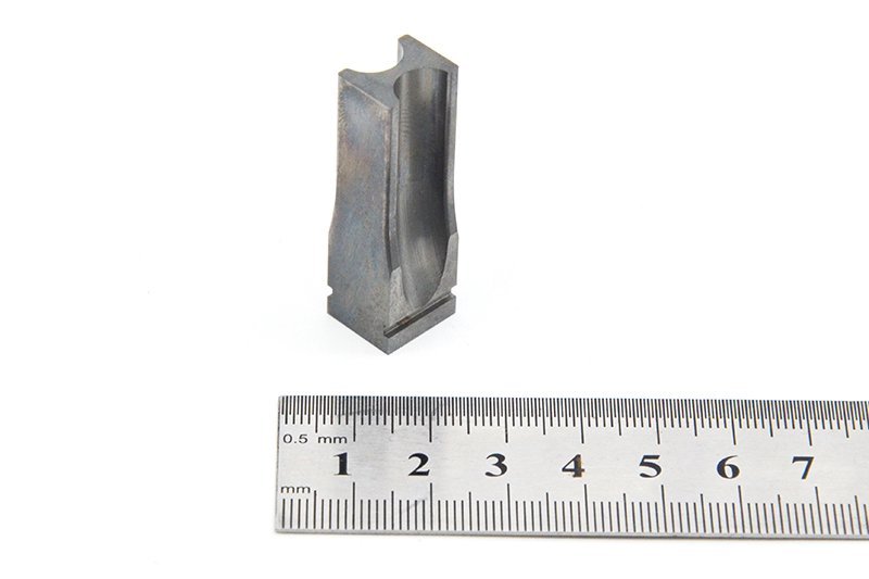 High-precision mold insert for electronics manufacturing