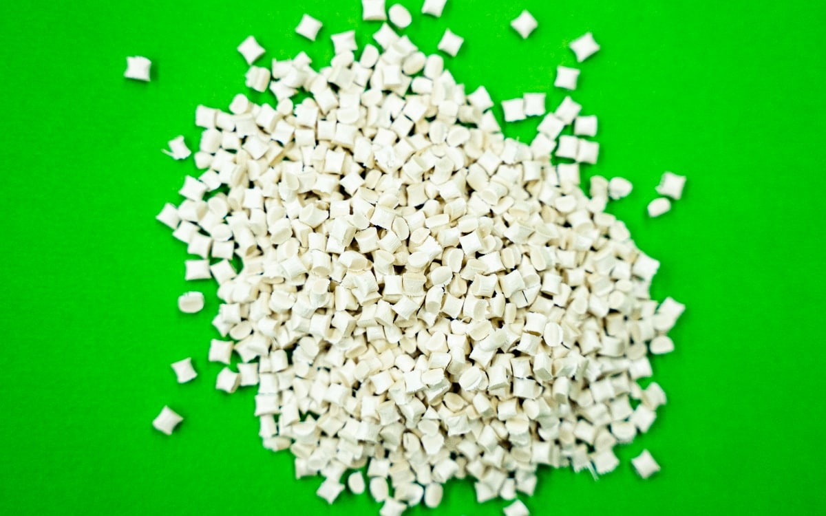 LCP (Liquid Crystal Polymer)