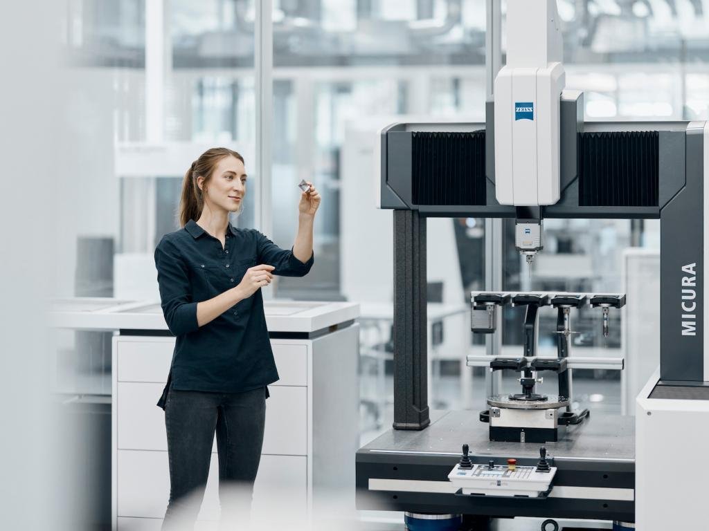 ZEISS MICURA CMM Metrology Lab