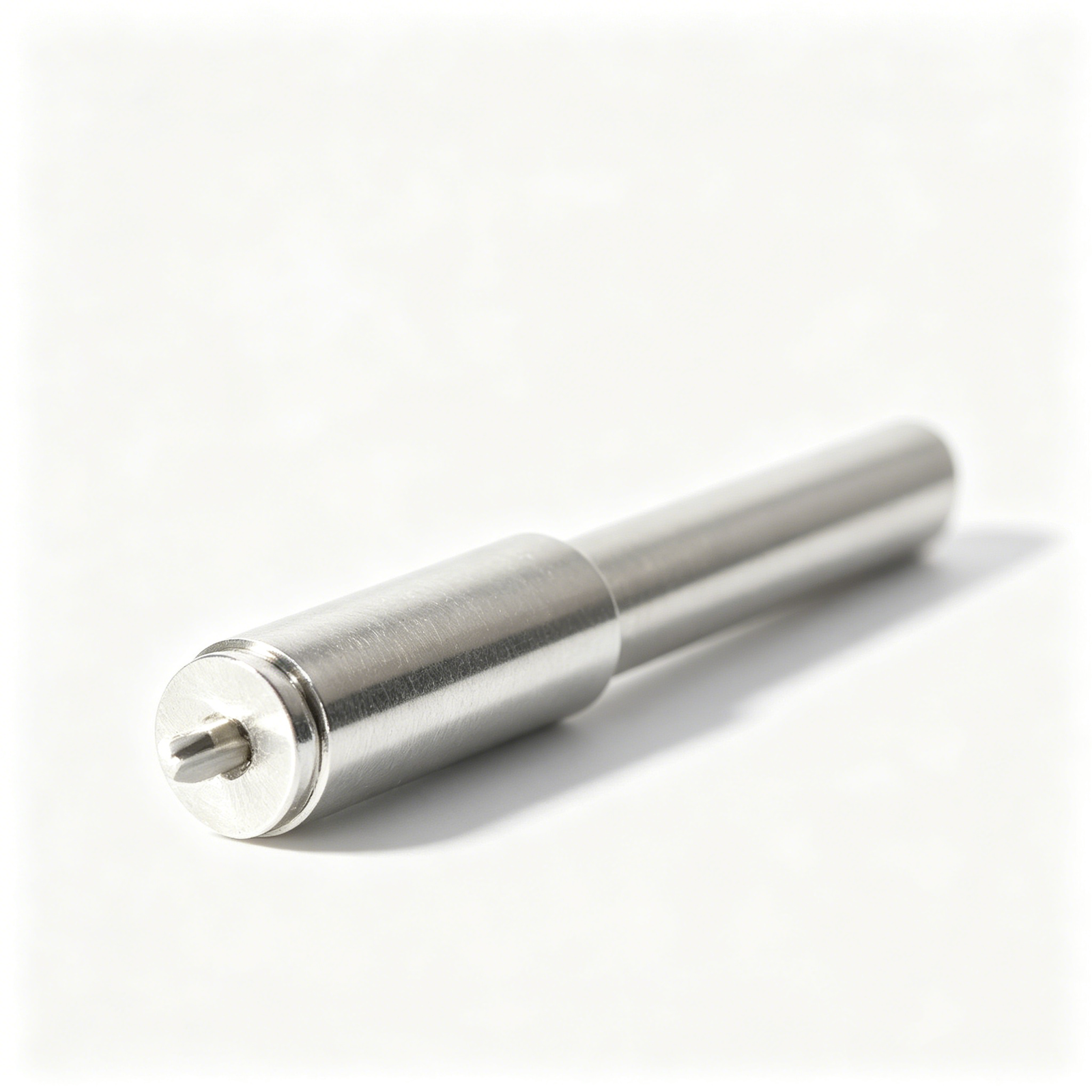 High-tolerance round precision component for mold tooling